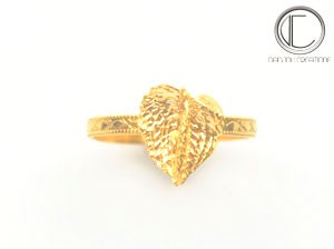 Anthurium Ring. Gold 750/1000