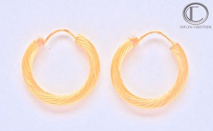 boucles d'oreilles creoles.Or 750/1000