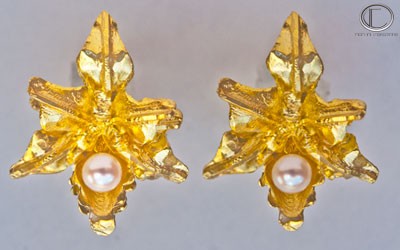 BOUCLES d' OREILLES ORCHIDEES.OR 750/1000