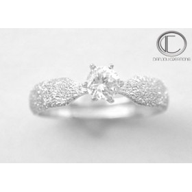 BAGUE  STELLA.Or 750/1000.