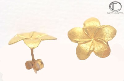 copy of Hibicus Earrings . OR 750/1000
