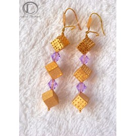 Boucles d oreilles cubes.Or 750/1000