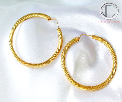 Creols earrings.18cts Gold 750/1000