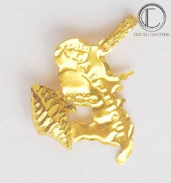 Martinique conque map pendant.Gold 750/1000