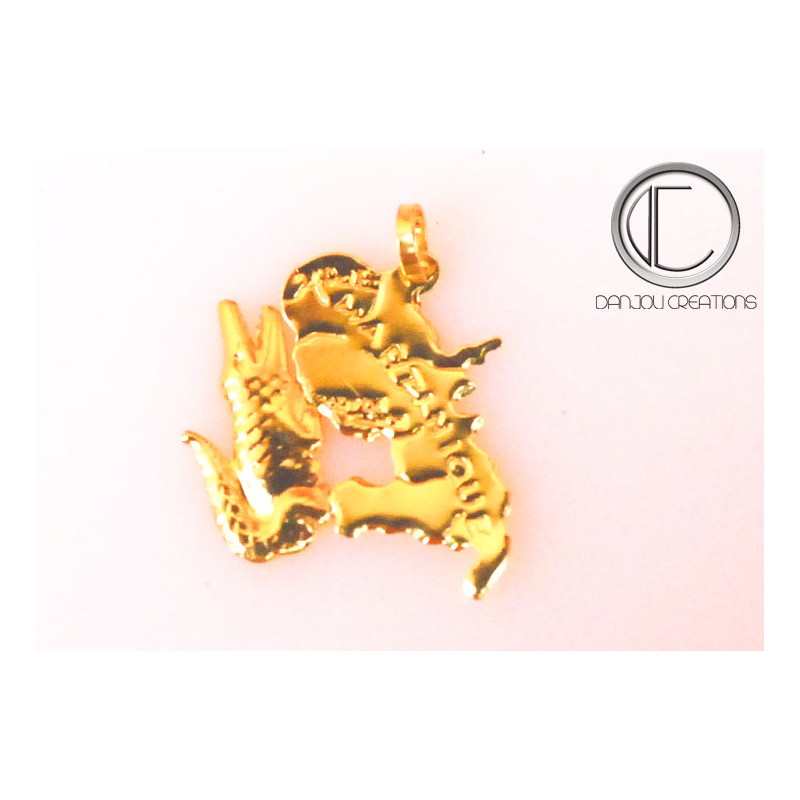 Pendentif carte martinique crocodile .Or 750/1000