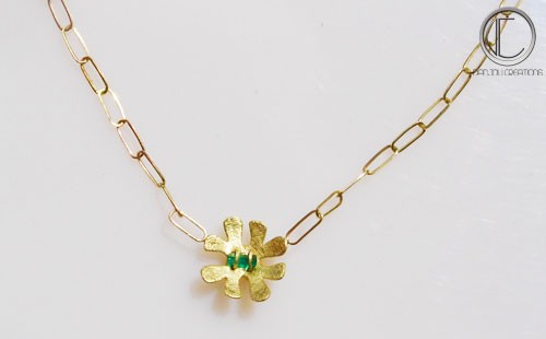 Collier Emeraude brut. OR 750/100