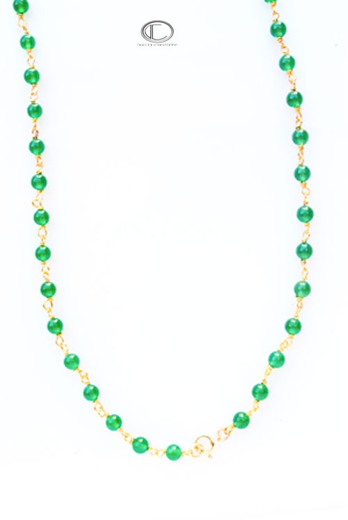 COLLIER AGATHE. OR 750/1000.