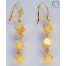 Boucles d oreilles cubes.Or 750/1000 Boucles d'oreilles 3 cubes de ...
