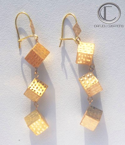 copy of Cube earrings.Gold 750/1000