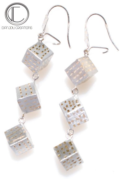 copy of Boucles d oreilles cubes.Or 750/1000