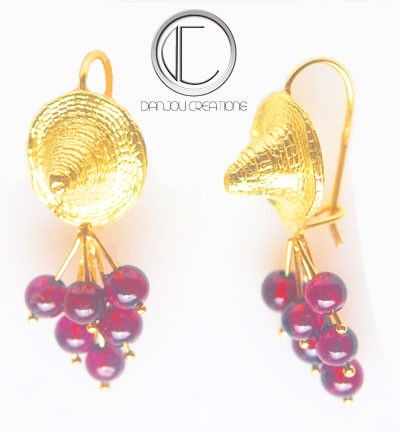 Boucles d'oreilles Bakoua vigne.Or 750/1000