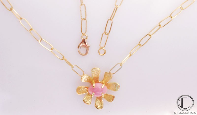Collier Conch Pearl. OR 750/100