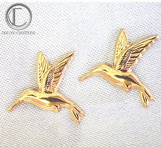 Pendientes de colibrí con cierre de clavo, oro de 18 quilates
