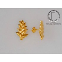 Boucles d oreilles balisier.Or 750/1000