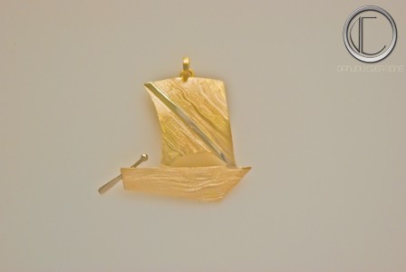 Yale pendant. Gold 750/1000