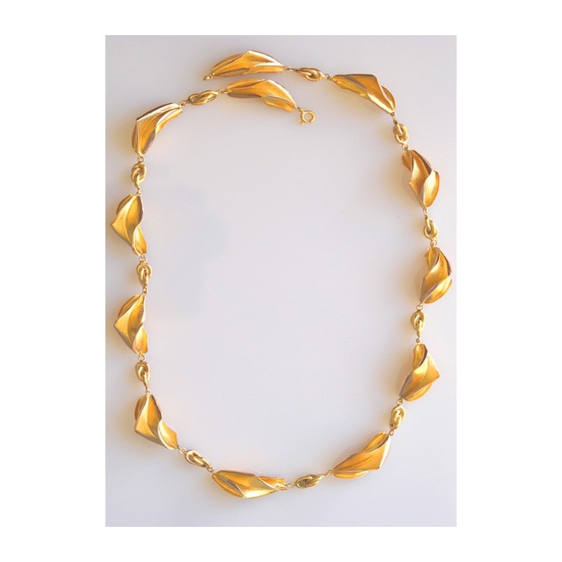 Collier carambol