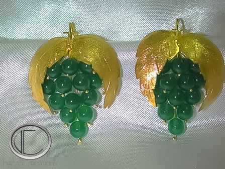Vine earrings.Gold 750/1000