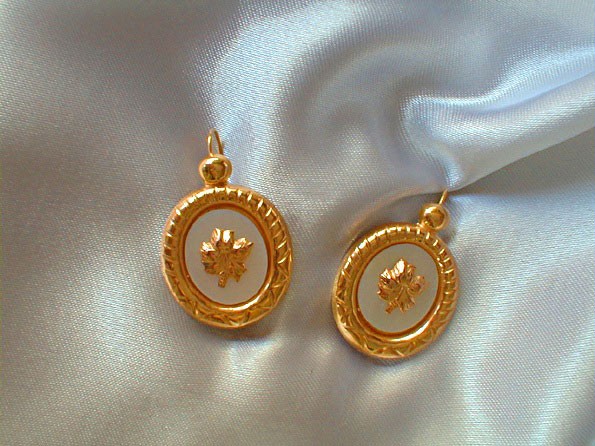 boucles doreilles Hibiscus.Or 750/1000