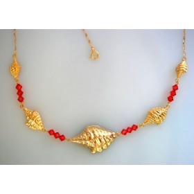 Collier conques.Or 18carats.