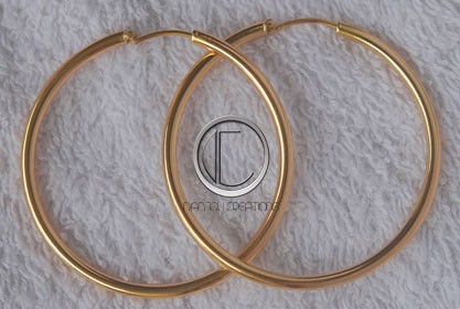 Boucles d'oreilles creoles.Or 750/1000