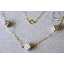Collier Cubes 7mm.or blanc et jaune .Or 750/1000.