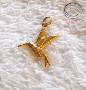 Pendentif colibri.Or 750/1000