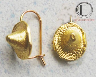 Bakoua earrings.Gold 750/1000