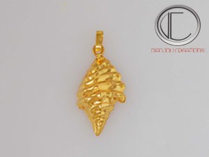 Medium conch pendant.Gold 750/1000