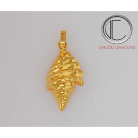 Pendentif moyenne conque.Or 750/1000