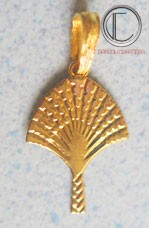 Traveller-tree pendants.750/1000 Gold
