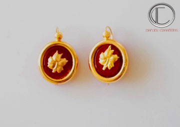 Hibiscus Earrings.Gold 750/1000