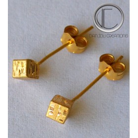 Boucles d' oreilles cubes.Or 750/1000