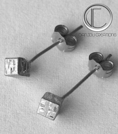 Sarcillo de cubo.Oro 750/1000