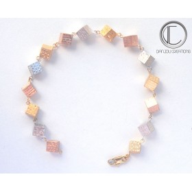 Bracelets cubes.Or 750/1000