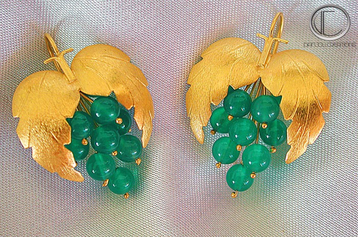 Vine earrings.Gold 750/1000