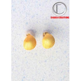  Earrings.750/1000 :