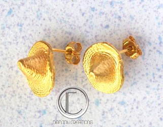 Bakoua earrings.Gold 750/1000