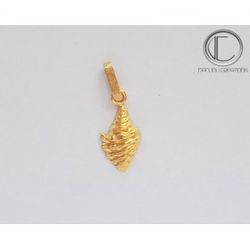 Pendentif moyenne conque.Or 750/1000